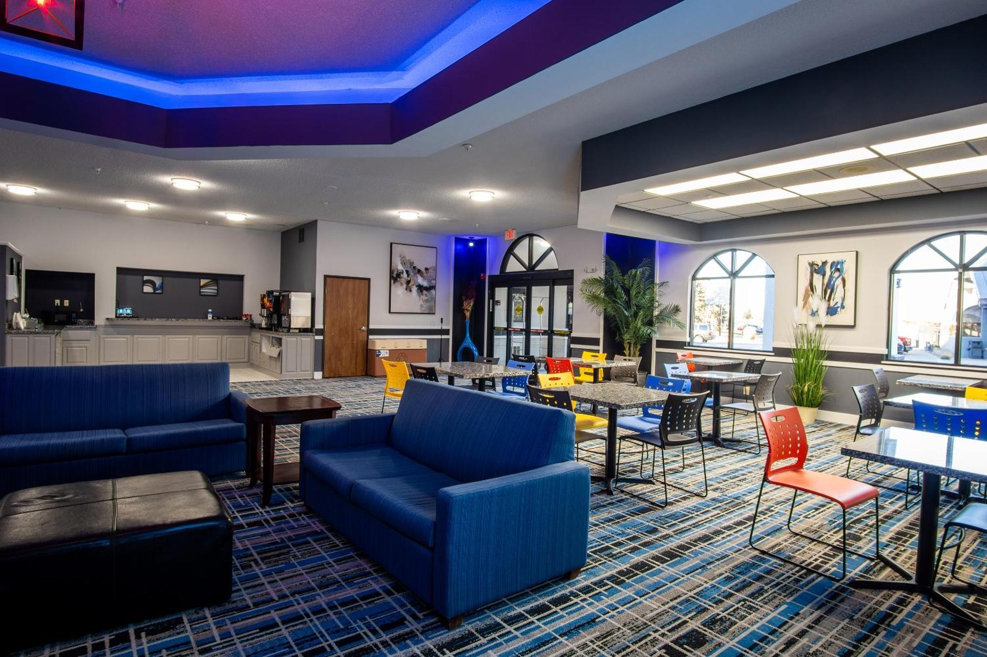 Coratel Inn And Suites By Jasper Eagan St Paul Airport & Mall Of America ภายนอก รูปภาพ
