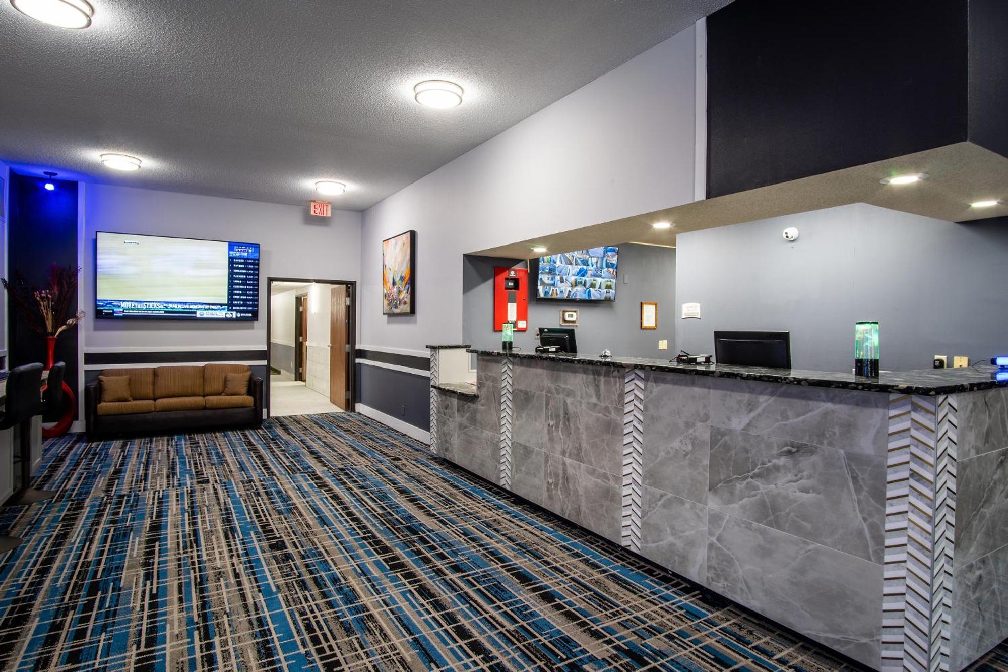 Coratel Inn And Suites By Jasper Eagan St Paul Airport & Mall Of America ภายนอก รูปภาพ